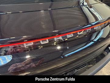 2020 Porsche TAYCAN 缩略图 16