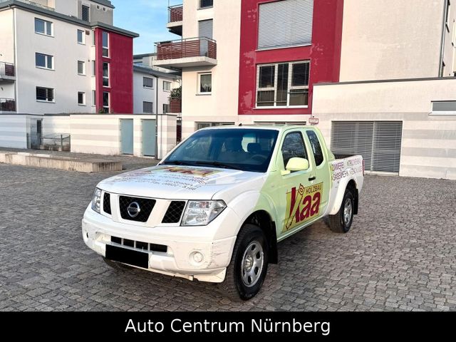 Nissan Navara 2,5 KingCab Business 4X4