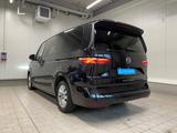 Volkswagen T7 Multivan lang 2.0 TDI DSG AHK NAVI RFK - : Van, Multi
