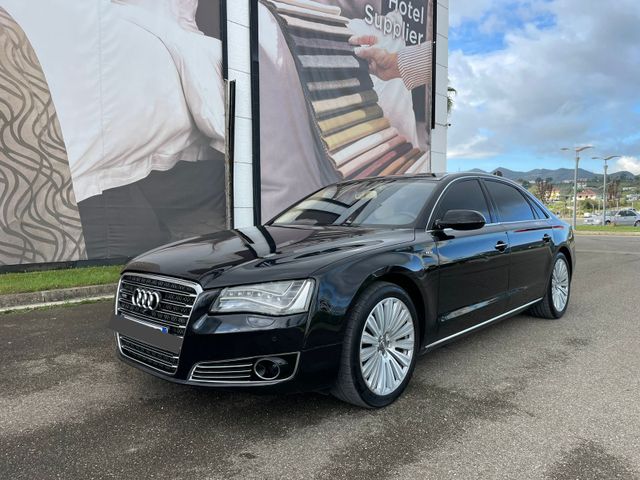 Audi A8 6.3 FSI W12 quattro Lang*4-SITZE*VIP*VOLLAUSS