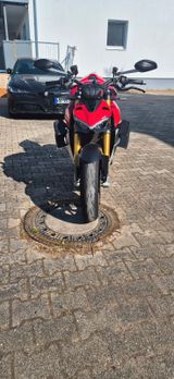Ducati Streetfighter V4S, Service NEU, TÜV NEU,  - Angebote entsprechen deinen Suchkriterien