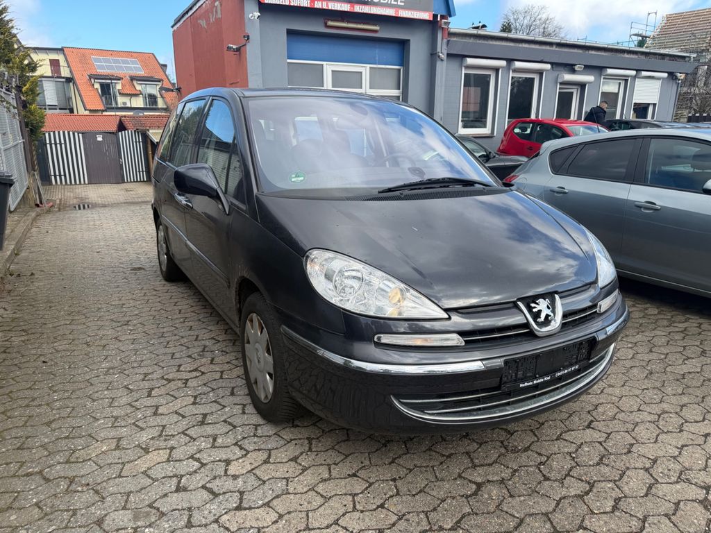 Peugeot 807