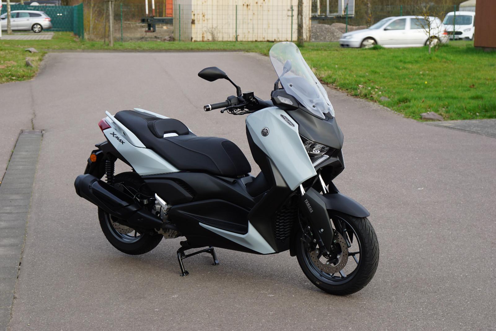 Yamaha X-Max 300 Tech Max + nur 680km! Techmax+ XMAX300