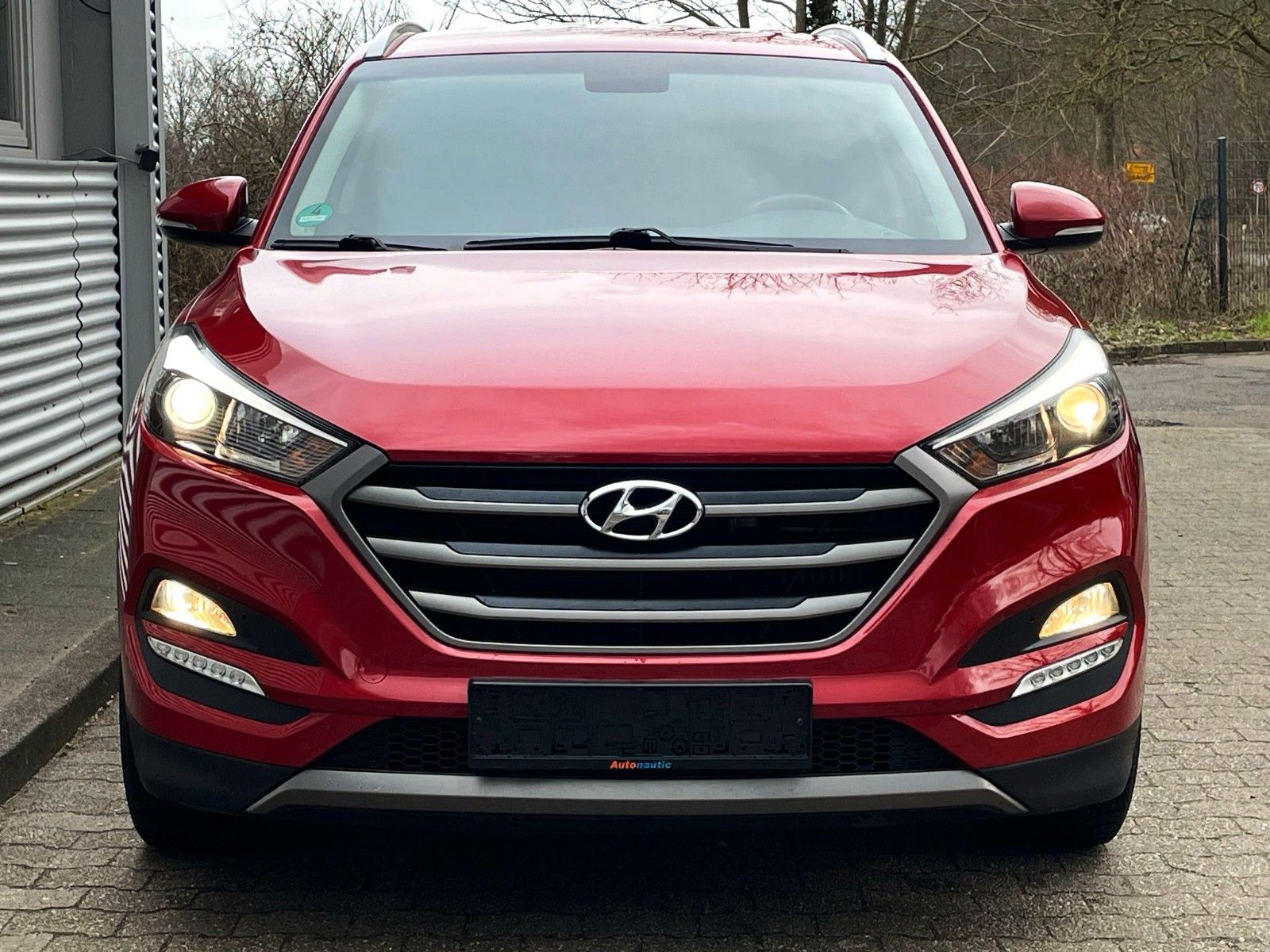 Fahrzeugabbildung Hyundai Tucson 1.7CRDi  KLIMAAUT NAVI SITZHZG CAM 2.Hd