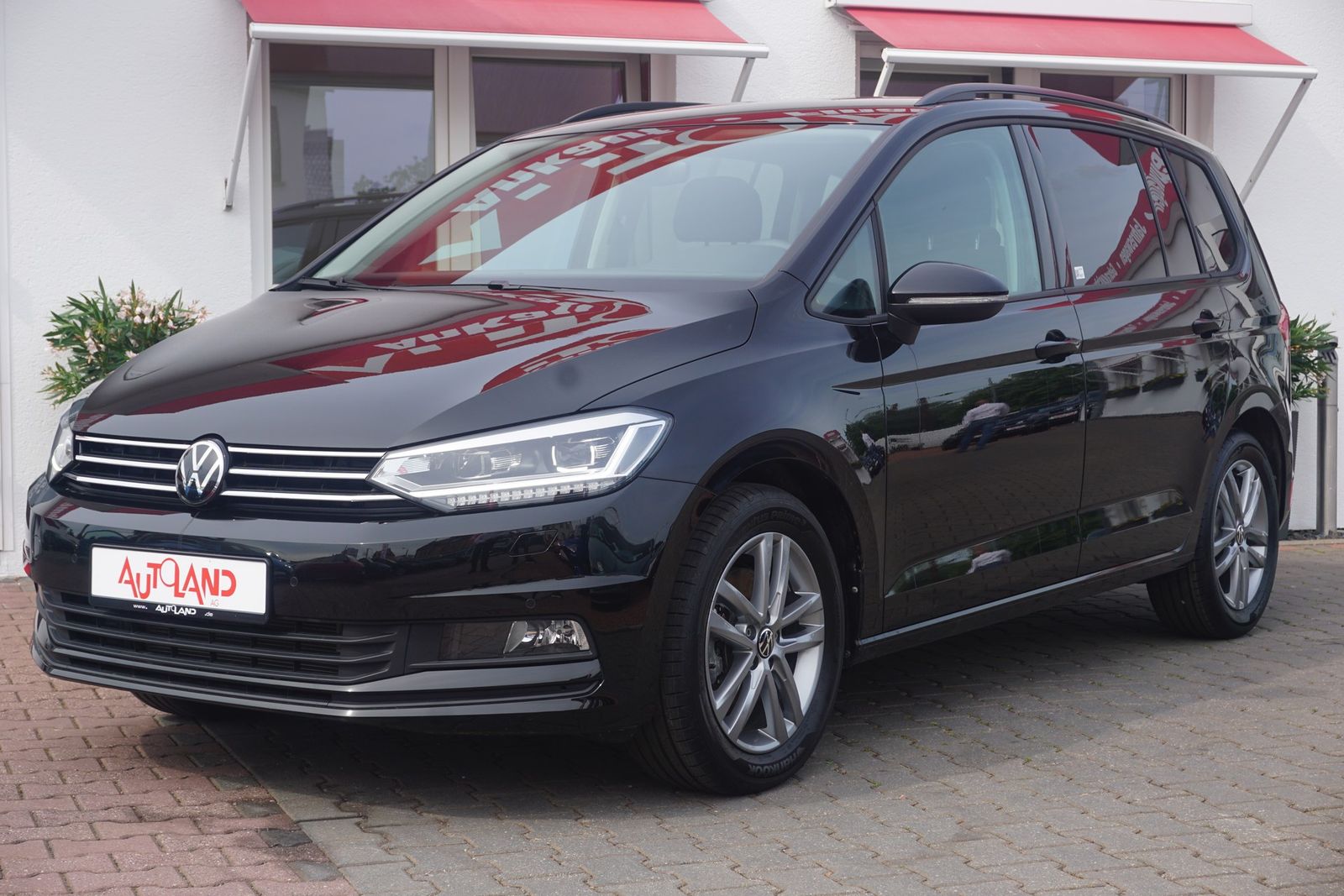 Volkswagen Touran 1.5 TSI DSG LED ACC 7-Sitzer imagem 2