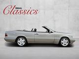 Mercedes-Benz E 220 Cabriolet - Mercedes-Benz Oldtimer: Cabrio