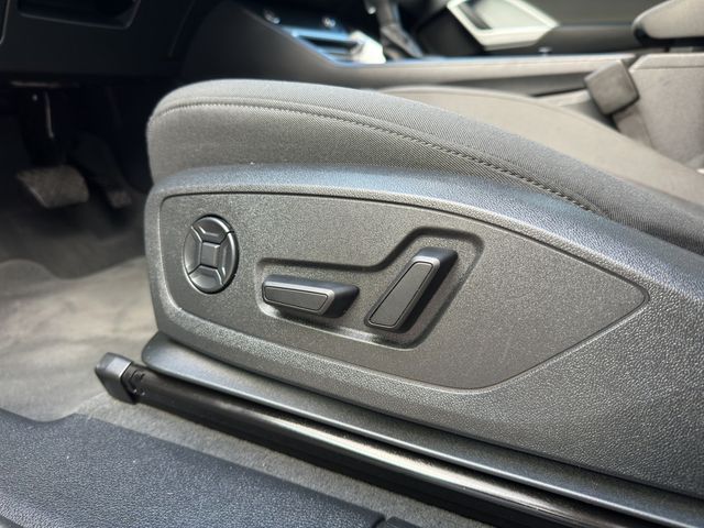 Q3 35 2.0 TDI advanced KAMERA SHZ AHK LED