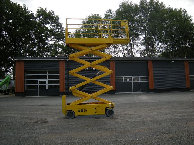 Genie GS 2632, Scherenarbeitsbühne Genie 10 m