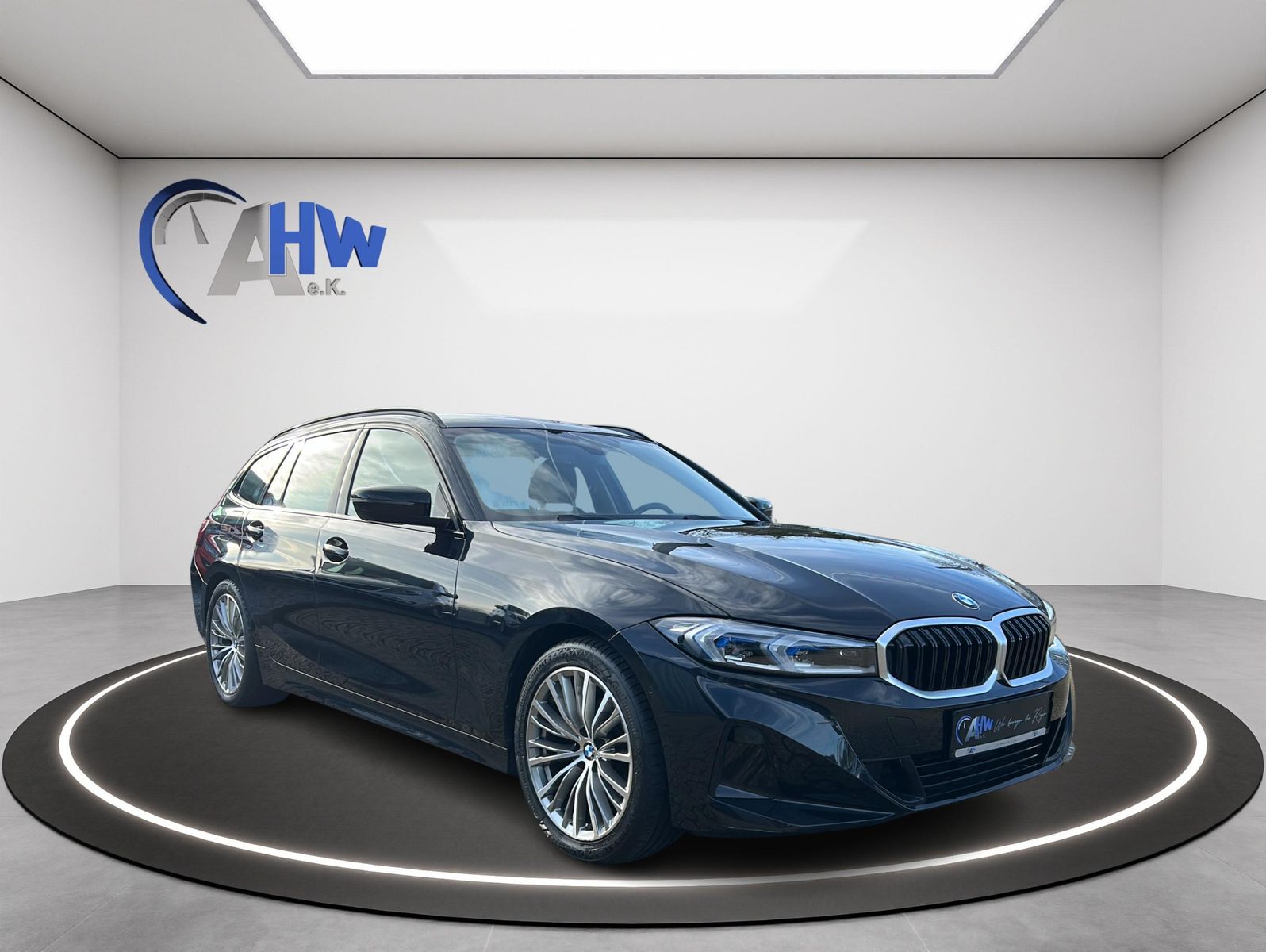 Fahrzeugabbildung BMW 318 d Touring Automatik