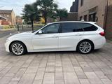 BMW 335 3 Touring 335 d xDrive Advantage - BMW 335 Gebrauchtwagen in Mülheim (Ruhr)