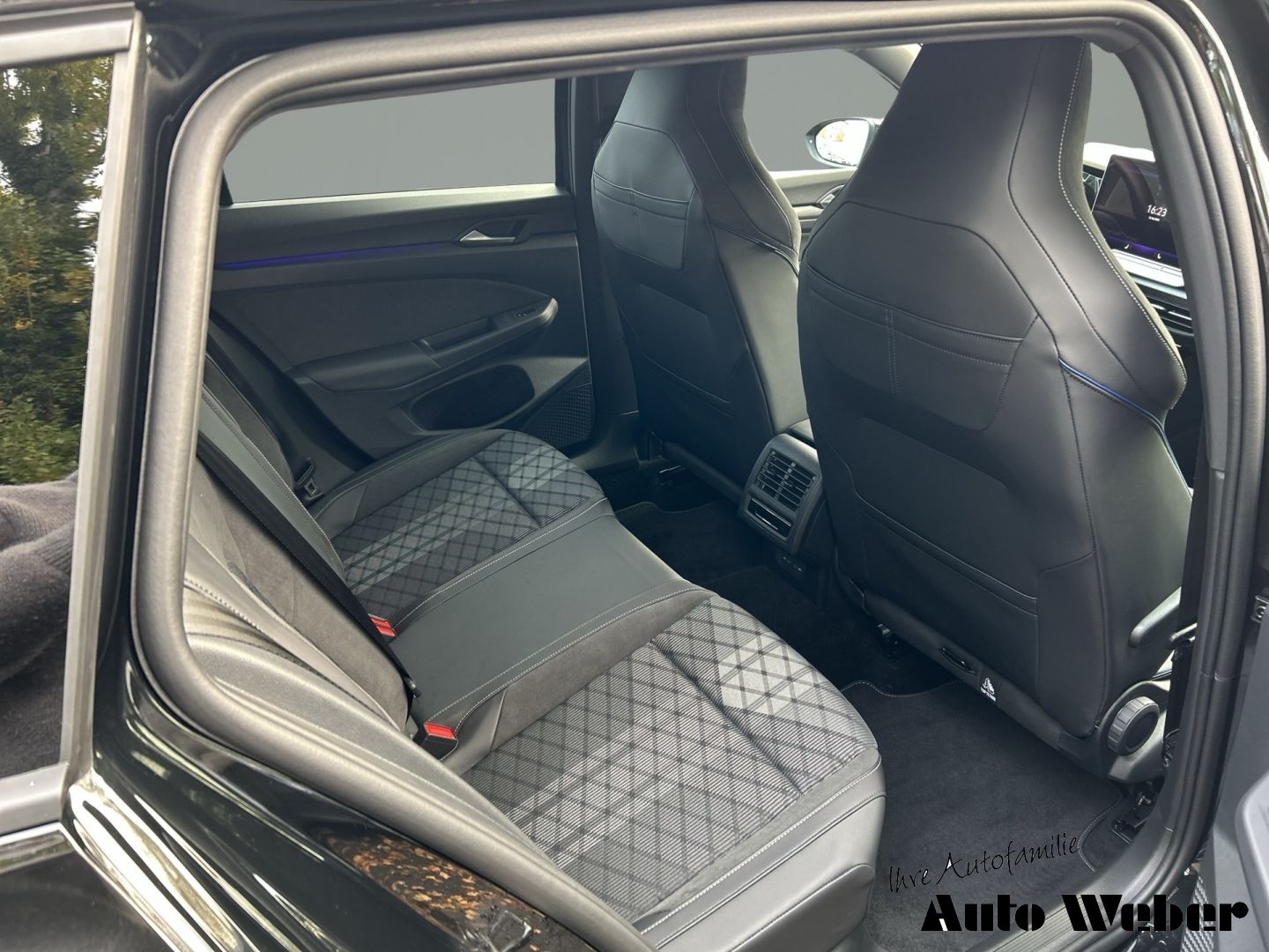 Volkswagen Golf - Bild 16