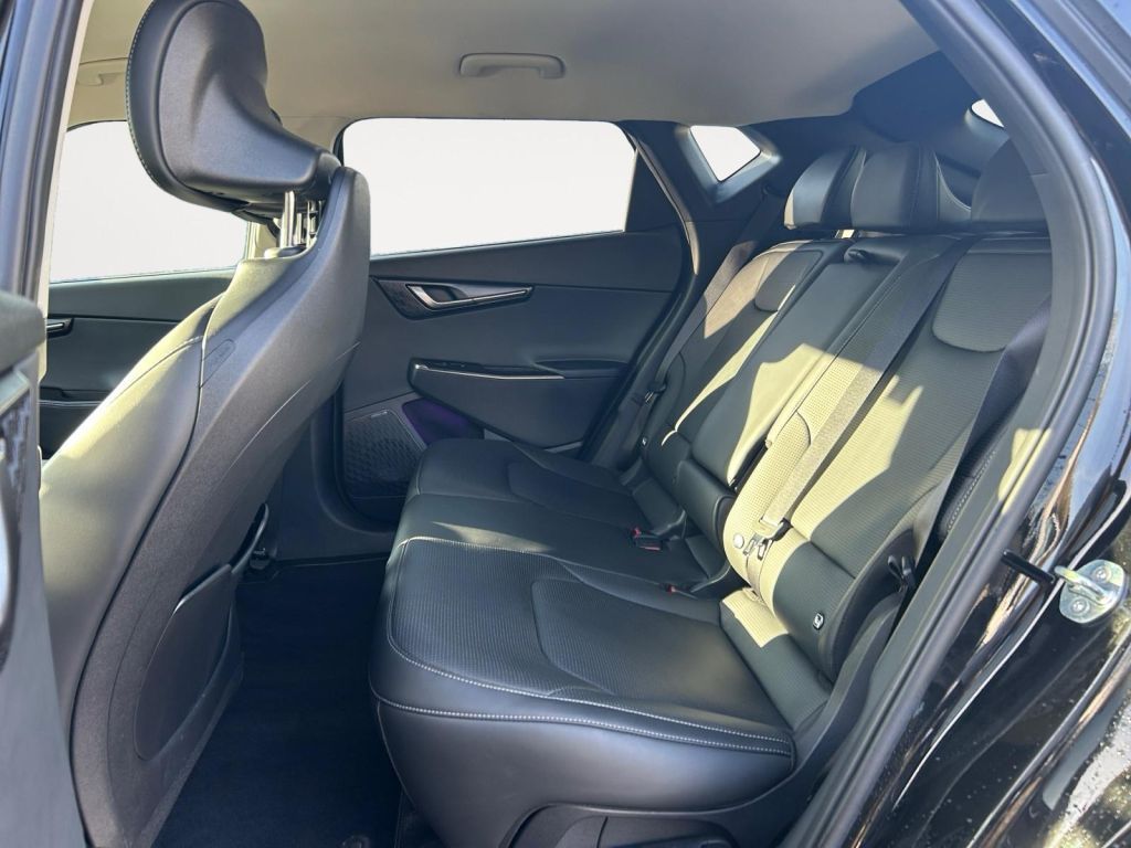 Fahrzeugabbildung Kia EV6 84-kWh Air