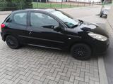 Peugeot 206+ - Peugeot 206 von privat