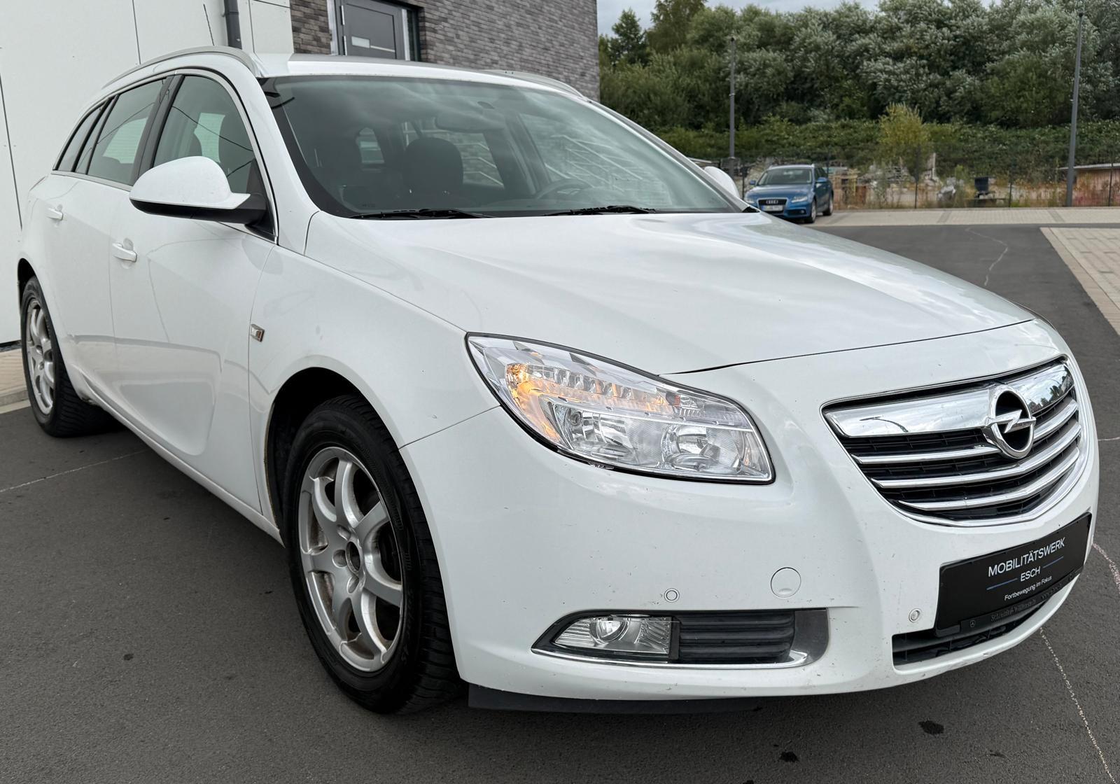 Opel Insignia 2012 — photo 7