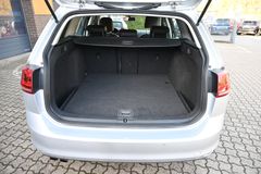 VW Golf VII Variant 1.4 TSI Highline Navi Leder PDC