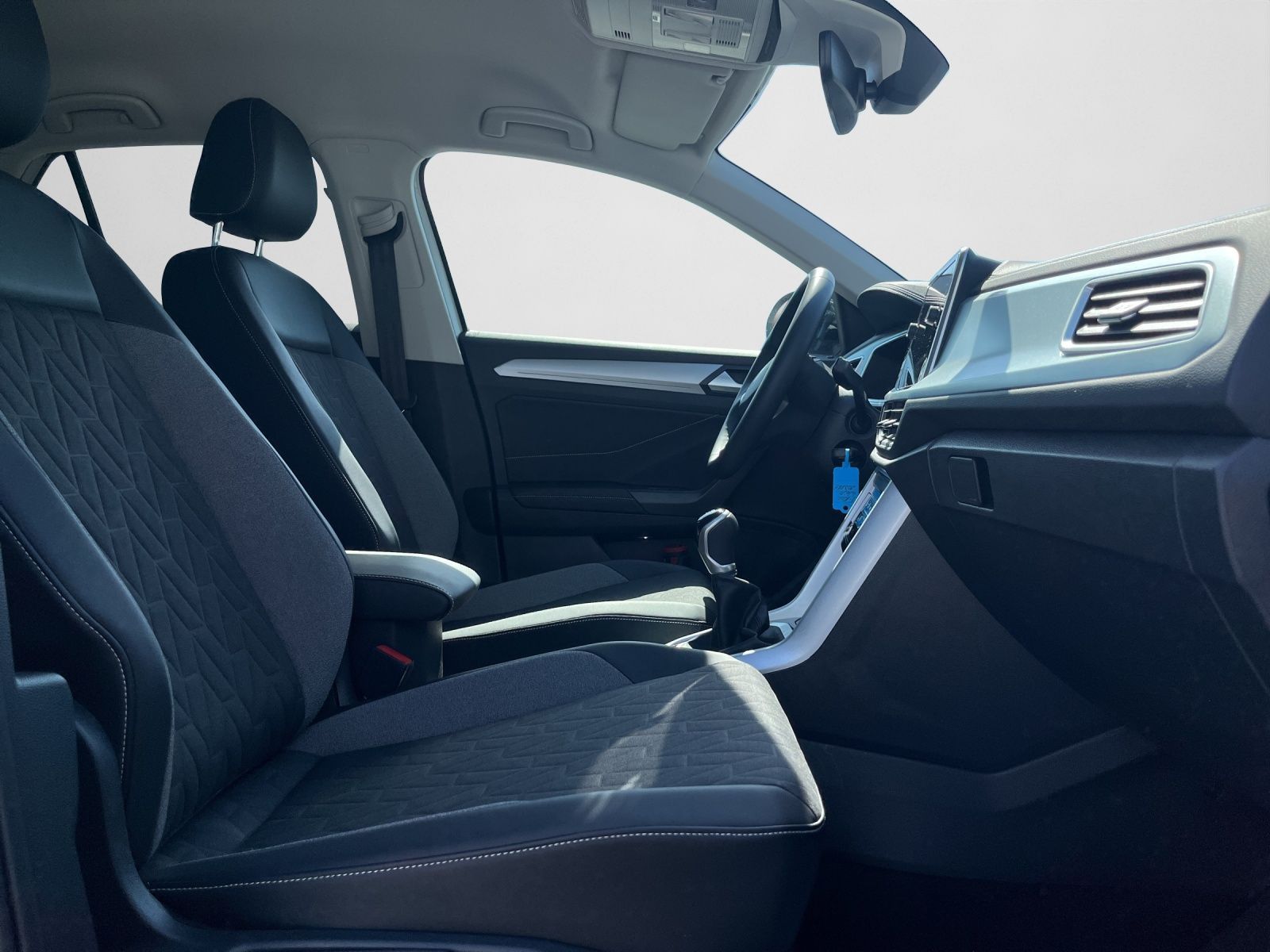 Volkswagen T-Roc - Bild 6