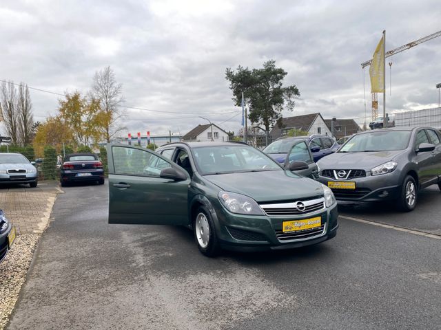 Opel Astra 1.6 Klima 8 Bereift AHK Tüv