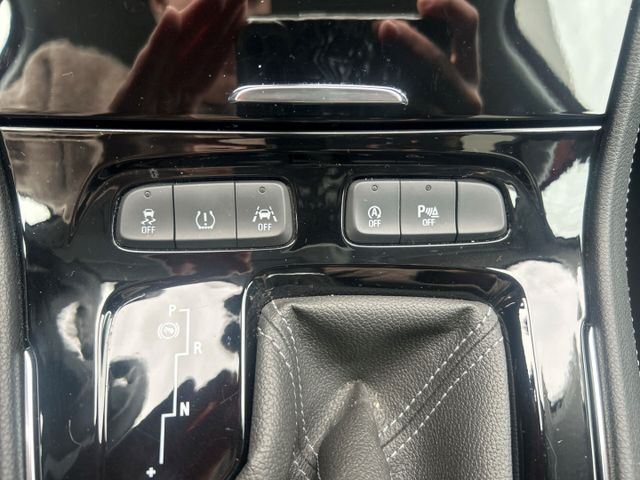 Grandland Ultimate 1.6 Turbo AHK LED LEDER NAVI 