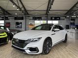 Volkswagen Arteon R-Line 4Motion*PANO*ACC*HEADUP*360°KAMERA - Volkswagen Arteon Gebrauchtwagen in Mülheim (Ruhr)