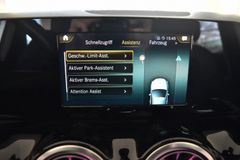 MERCEDES-BENZ B 200 Business~Automatik~Leder~Navi~Apple~LED