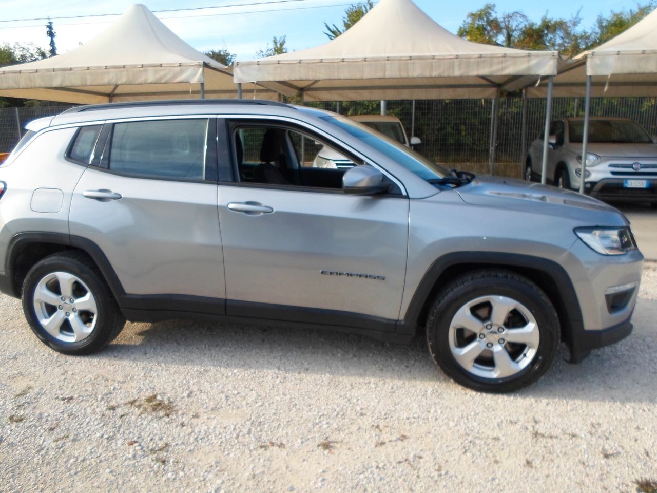 Jeep Compass 1.6 Multijet II 2WD Limited imagem 3
