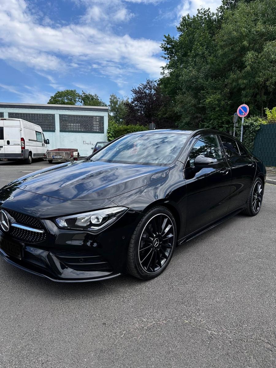Mercedes-Benz CLA 200