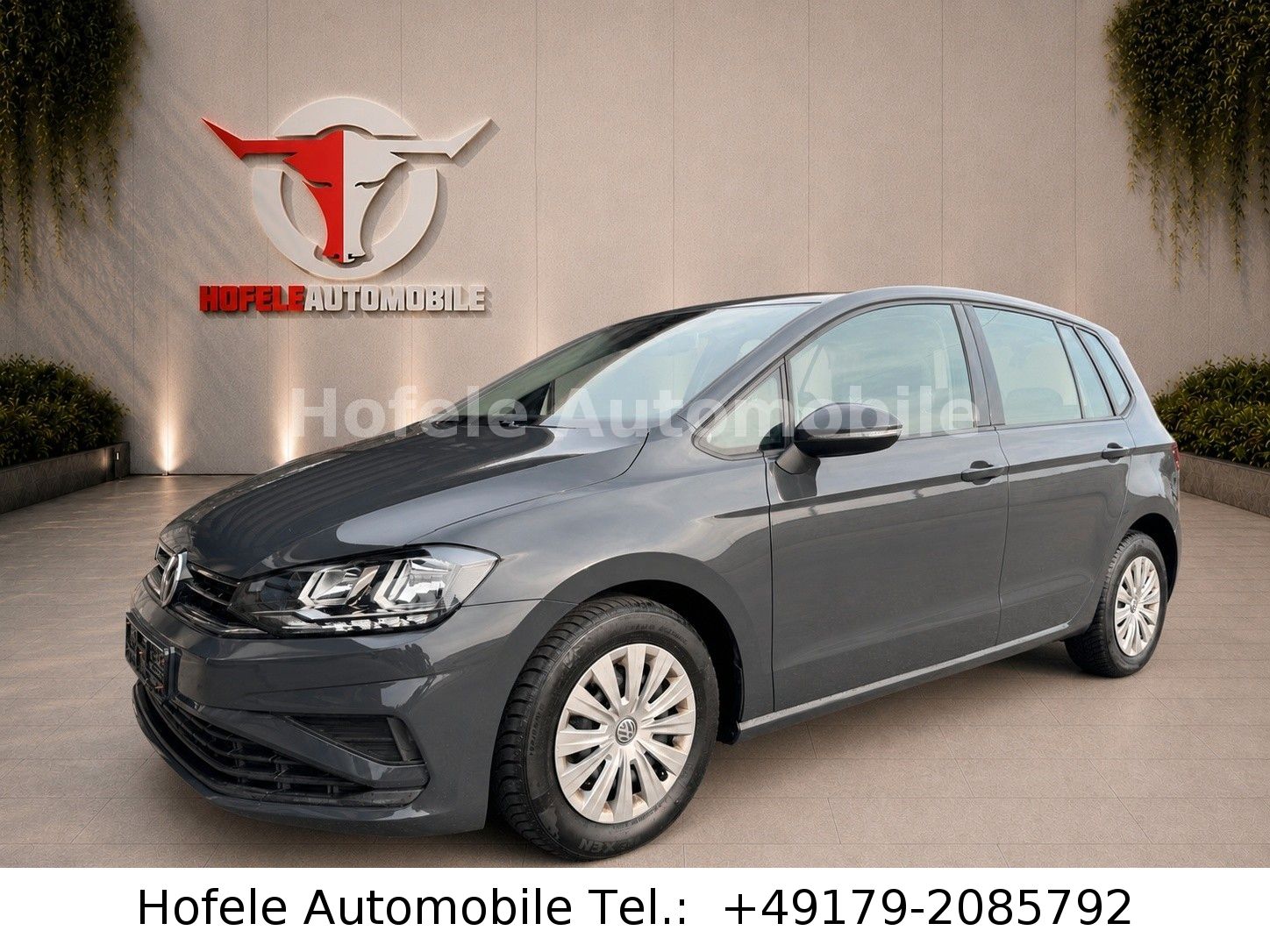 Volkswagen Golf - 1