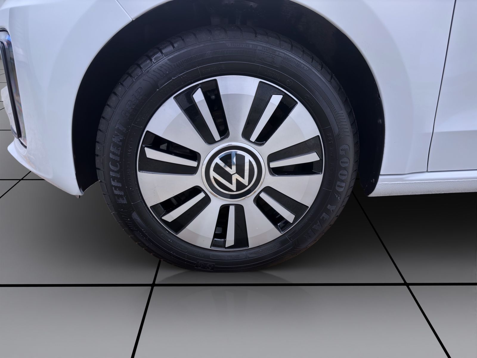 Volkswagen e-up! - Bild 8