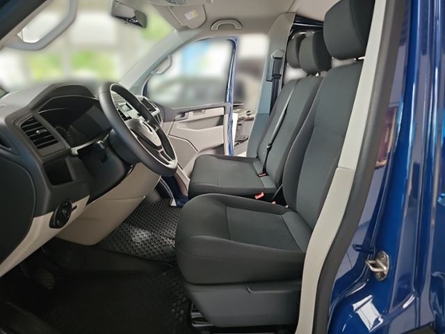 Fahrzeugabbildung Volkswagen T6 Transporter Kombi LR 2.0 TDI AHV KLIMA 9-SITZ