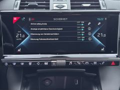 Fahrzeugabbildung DS Automobiles DS 7 Crossback 1.6 E-Tense 300 4x4 Grand Chic