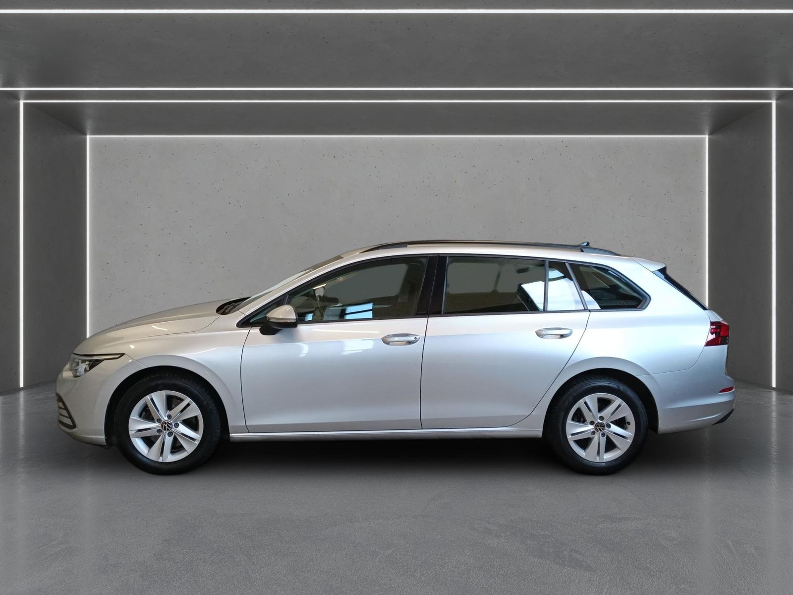 Volkswagen Golf VIII Var. 2.0 TDI LIFE DSG Navi LED RFK ACC foto 5