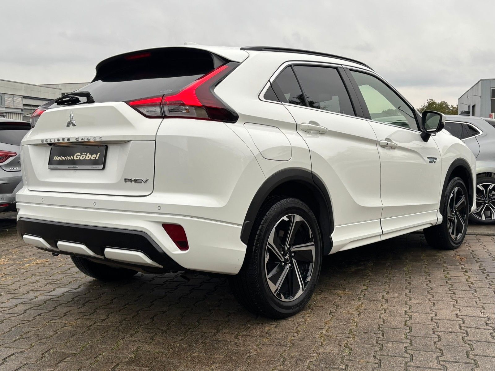Fahrzeugabbildung Mitsubishi Eclipse Cross PHEV Select
