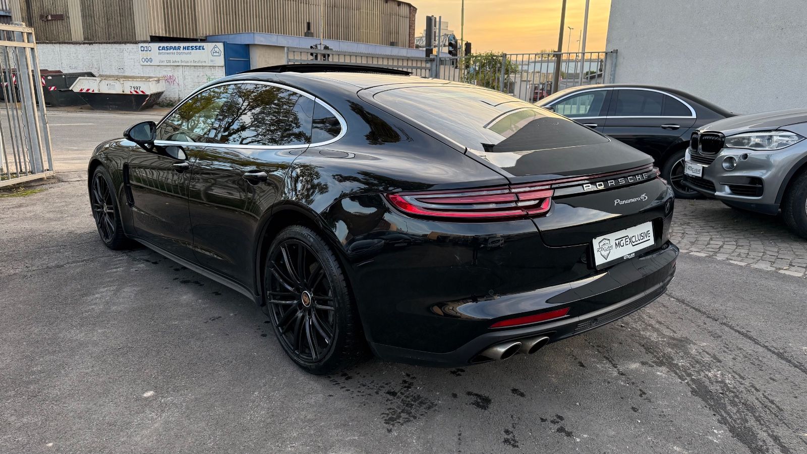 Fahrzeugabbildung Porsche Panamera 4 S Diesel