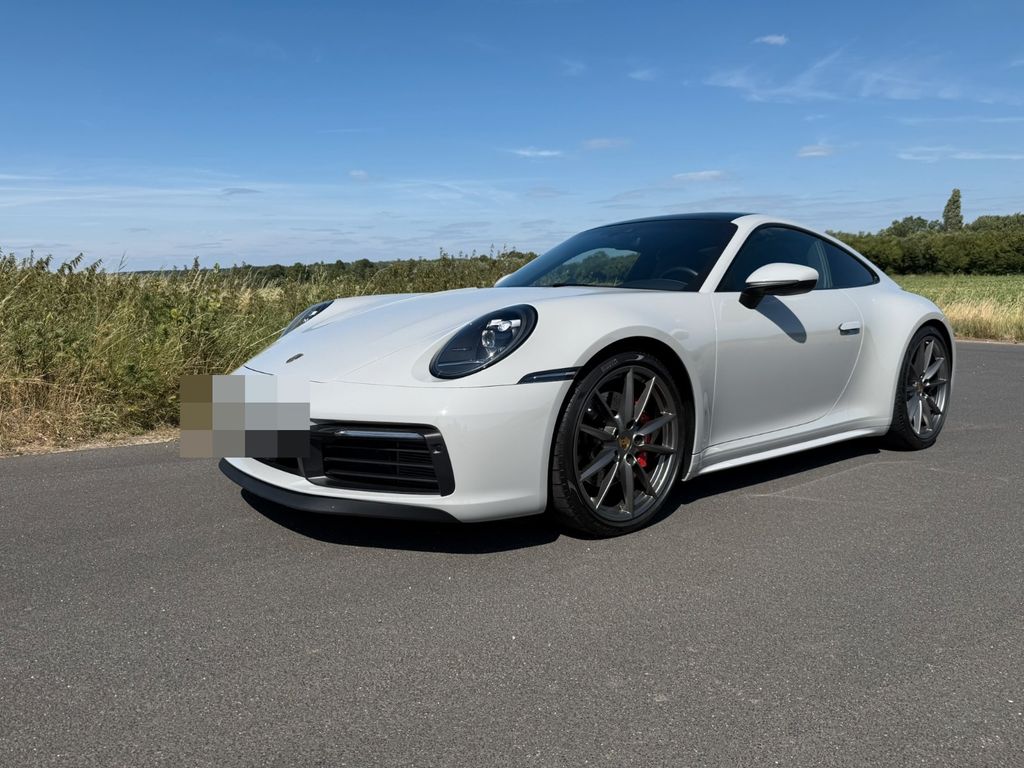Porsche 992