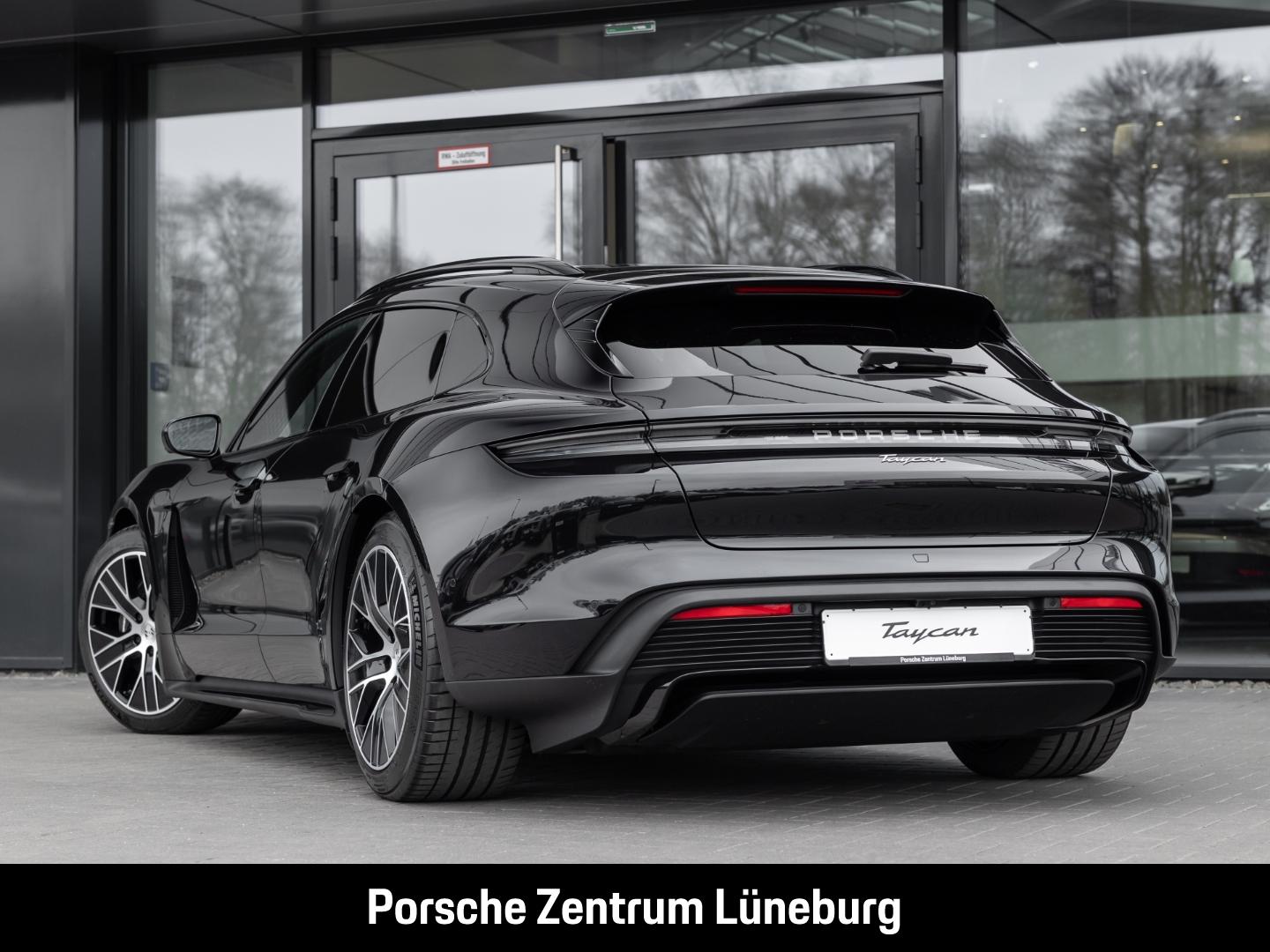 Porsche Taycan Sport Turismo BOSE Panorama Surround-View