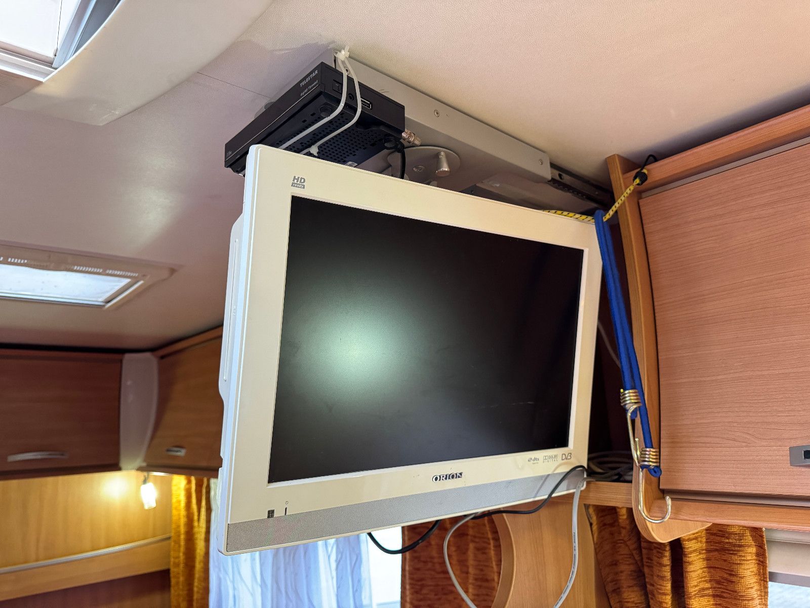 Fahrzeugabbildung Chausson Flash 02 Ford Transit 2.2 KAMERA STANDHEIZUNG TV