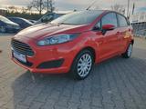 Ford Fiesta 1,0 GARANTIE KLIMAANLAGE SITZHEIZUNG AHK - Ford Fiesta mit Anhängerkupplung