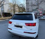 Audi Q7 3.0 TDI Quattro S line 7-Sitzer Pano - Audi Q7 Gebrauchtwagen in Berlin