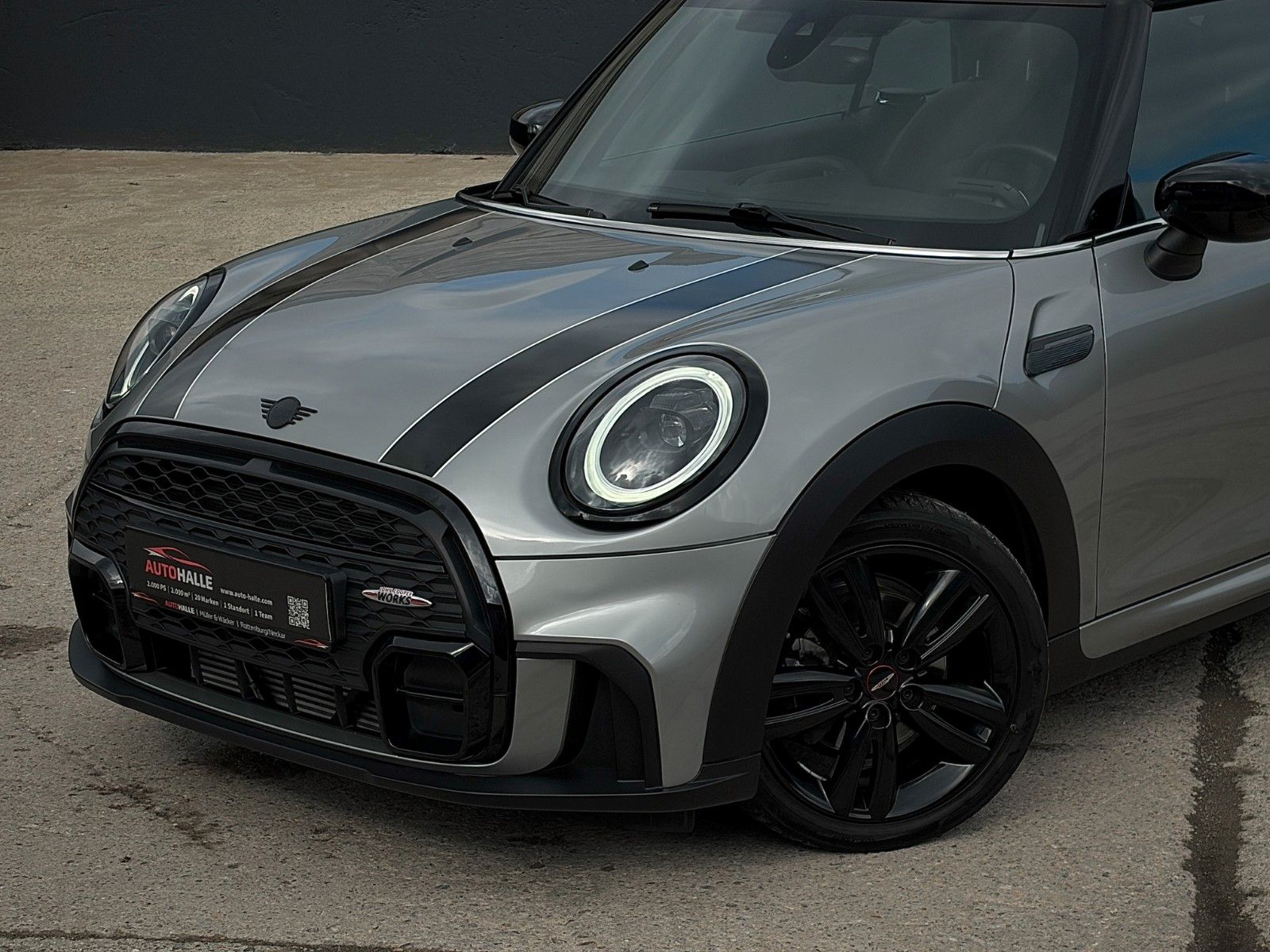 Fahrzeugabbildung MINI Cooper Cabrio JCW-Trim CarPlay Navigation LHZ