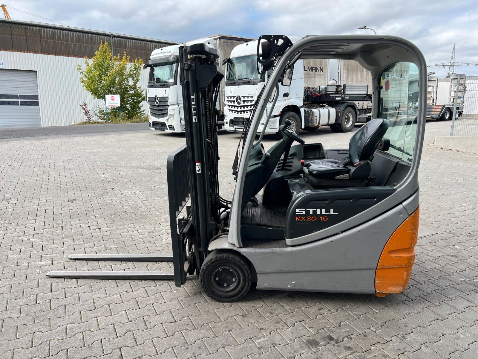 Fahrzeugabbildung Still RX 20-14 / Triplex: 4,3m / 1.447h / SS / 03.2020