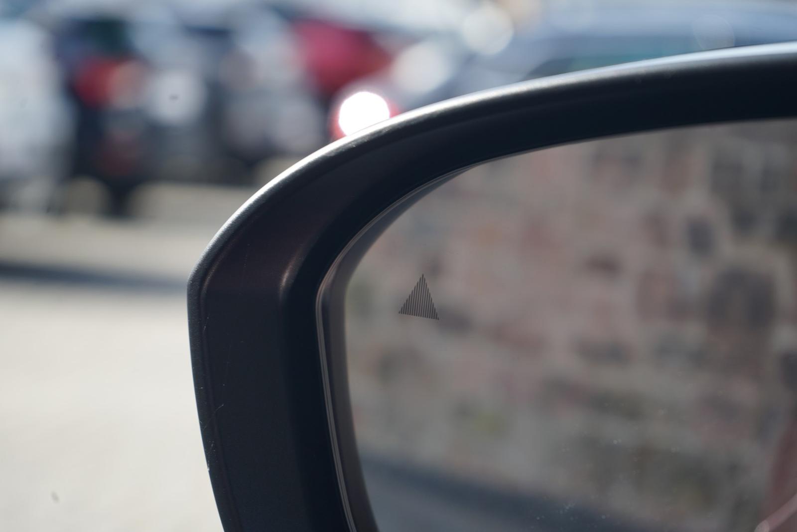 Nissan Juke 1.0 N-Connecta LED Navi 360° Sitzheizung, миниатюра 28