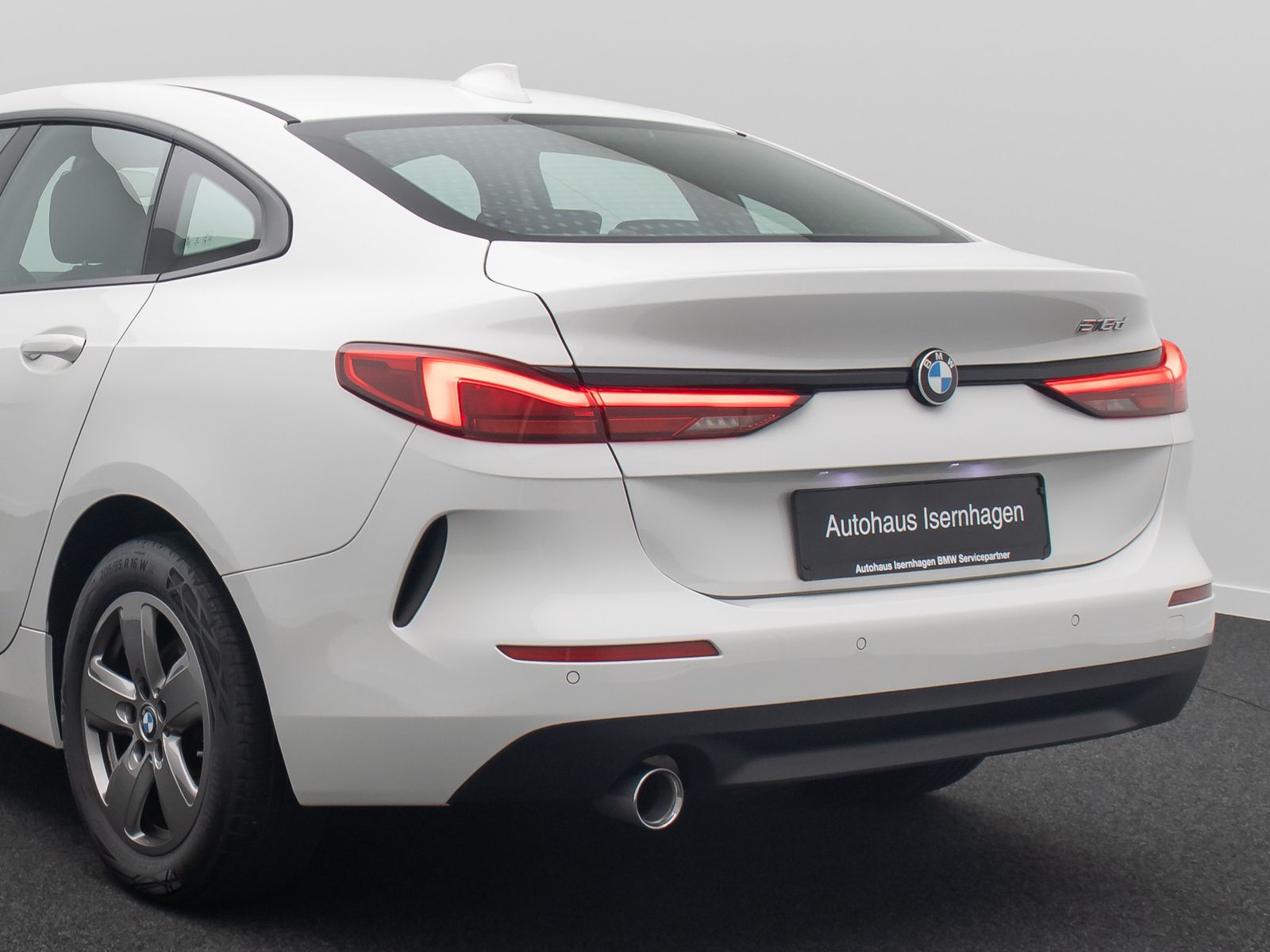 Fahrzeugabbildung BMW 216 Gran Coup&eacute; DAB GeschwindigReg PDC CockpitPr