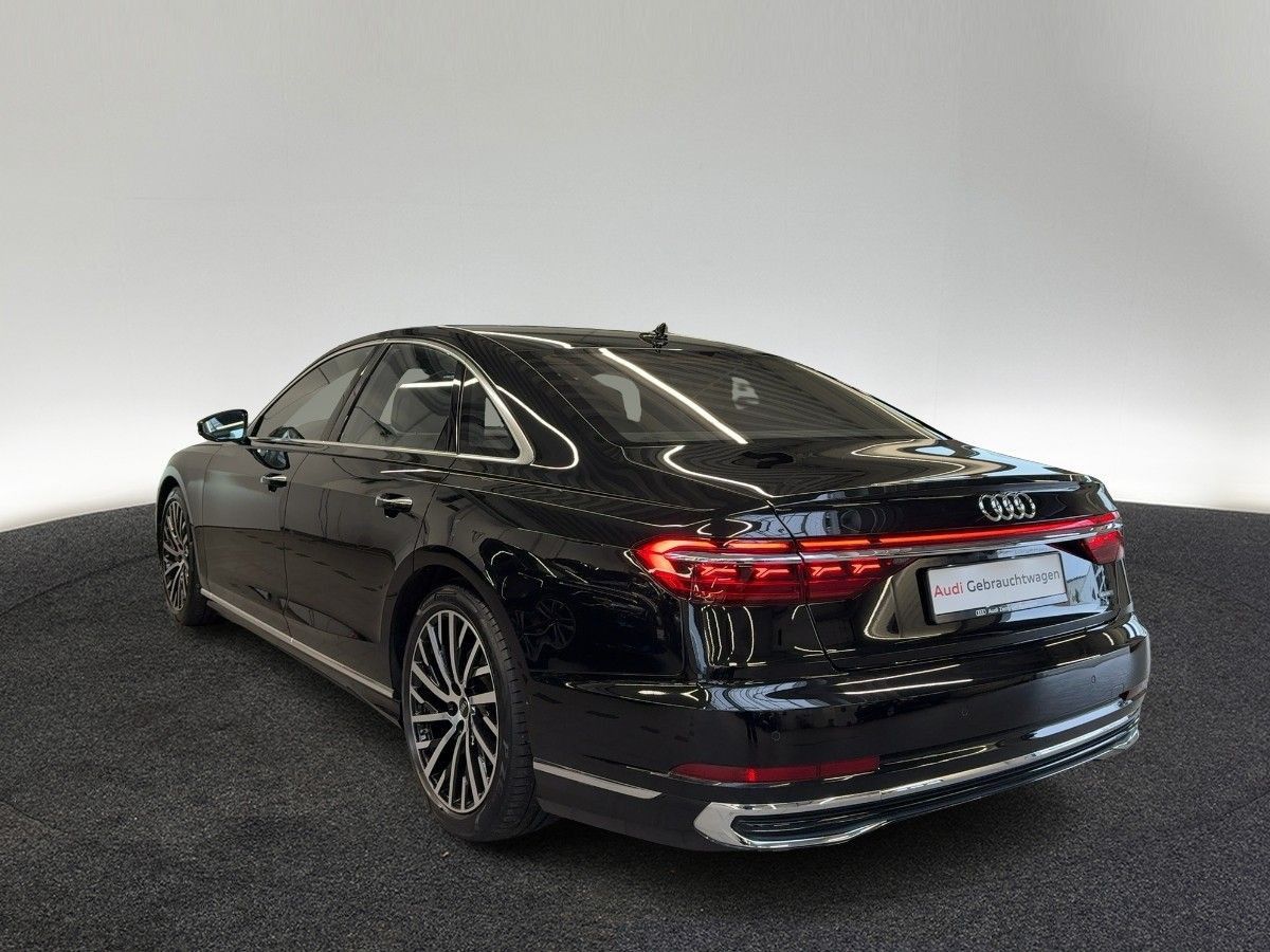 Audi A8 - Bild 4