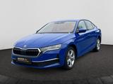 Skoda Octavia 1.5 TSI mHEV Selection 8.-fach Alu ACC N - Skoda Octavia mit Benzin-Antrieb: Limousine, 1.8