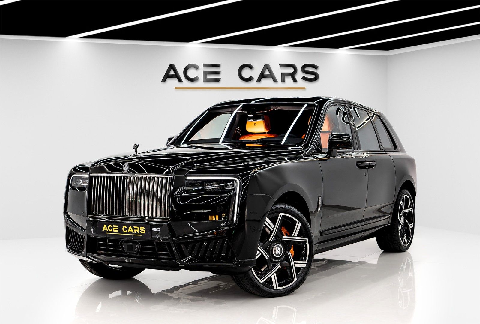 Rolls-Royce Cullinan Black Badge 4 Seats Feetrest