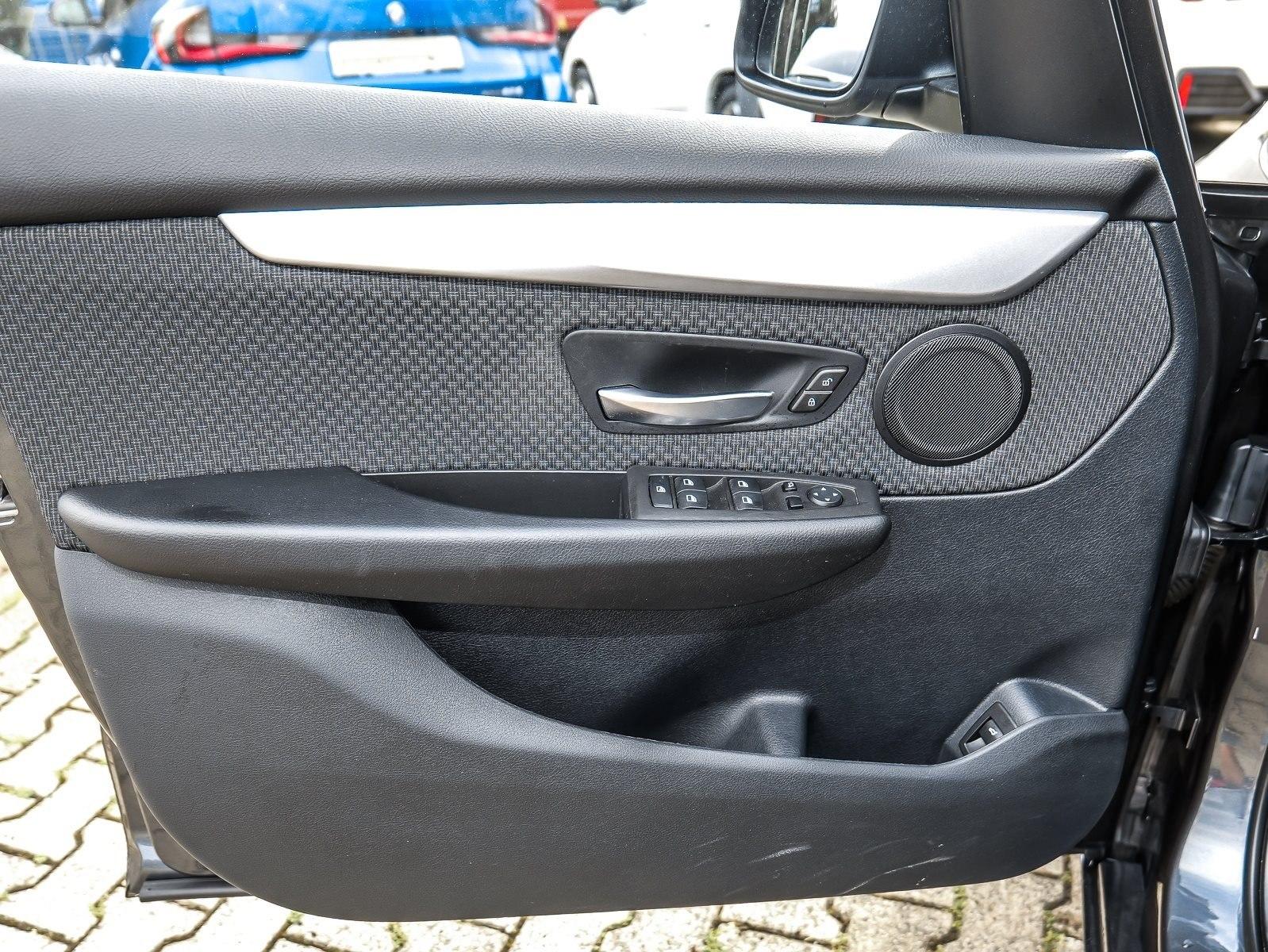 BMW Active 218i Active Tourer NAVI LED PDC V+H DAB, миниатюра 17