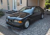 BMW 318i Oldtimer Schalter Tüv 05/2027 - BMW Oldtimer: Limousine, 3.0