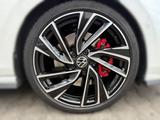Volkswagen Golf VIII 2.0 TSI DSG GTI Navi Panoramadach Stan - VW Golf von 2021