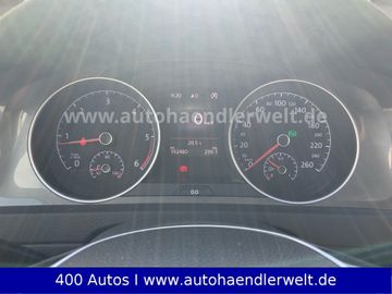Volkswagen Golf - 10