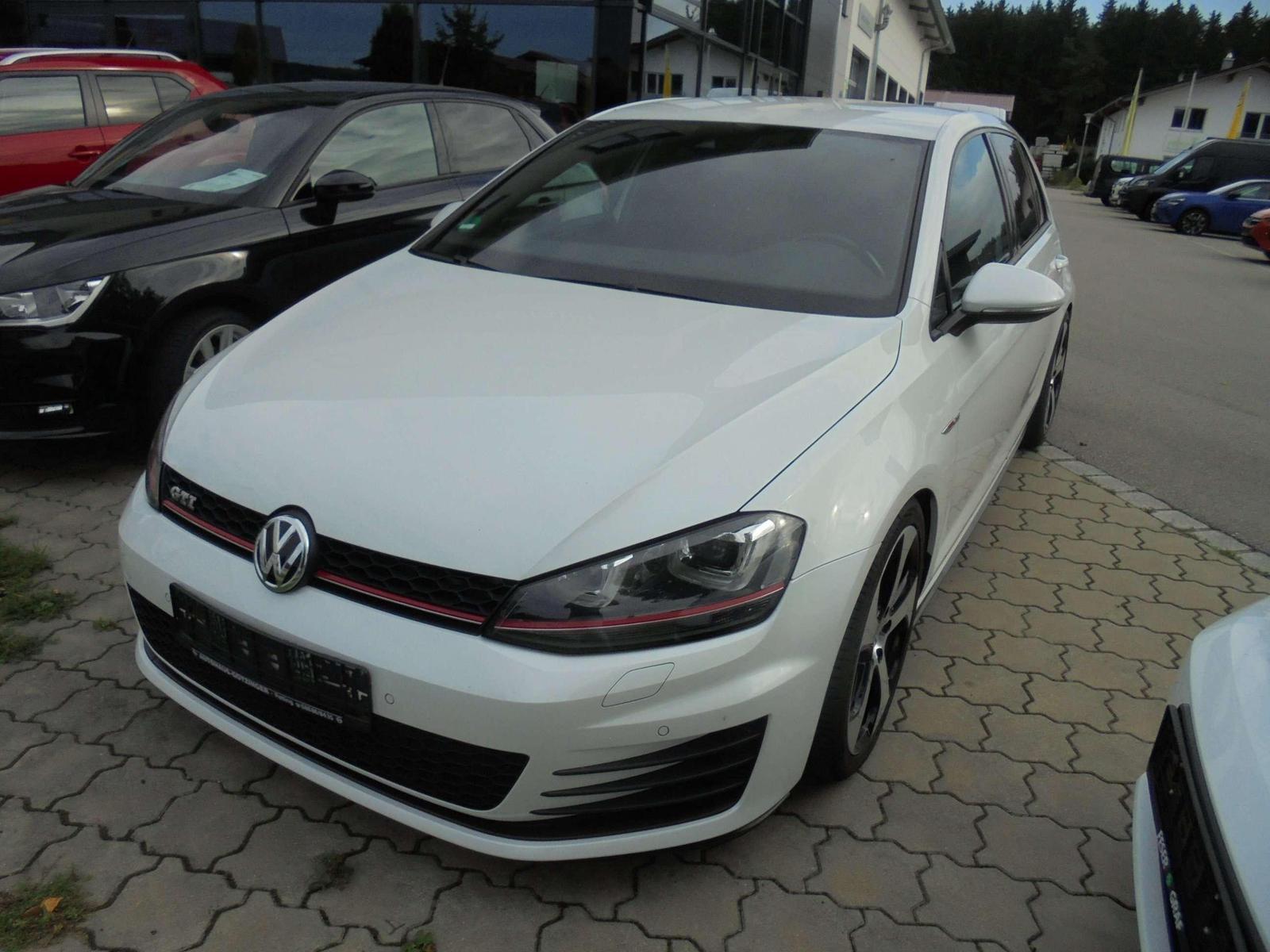 Volkswagen Golf GTI GTI BMT Xenon Scheinwerfer 18 Zoll Aluf